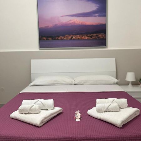Apartments For Rent 卡塔尼亚 外观 照片