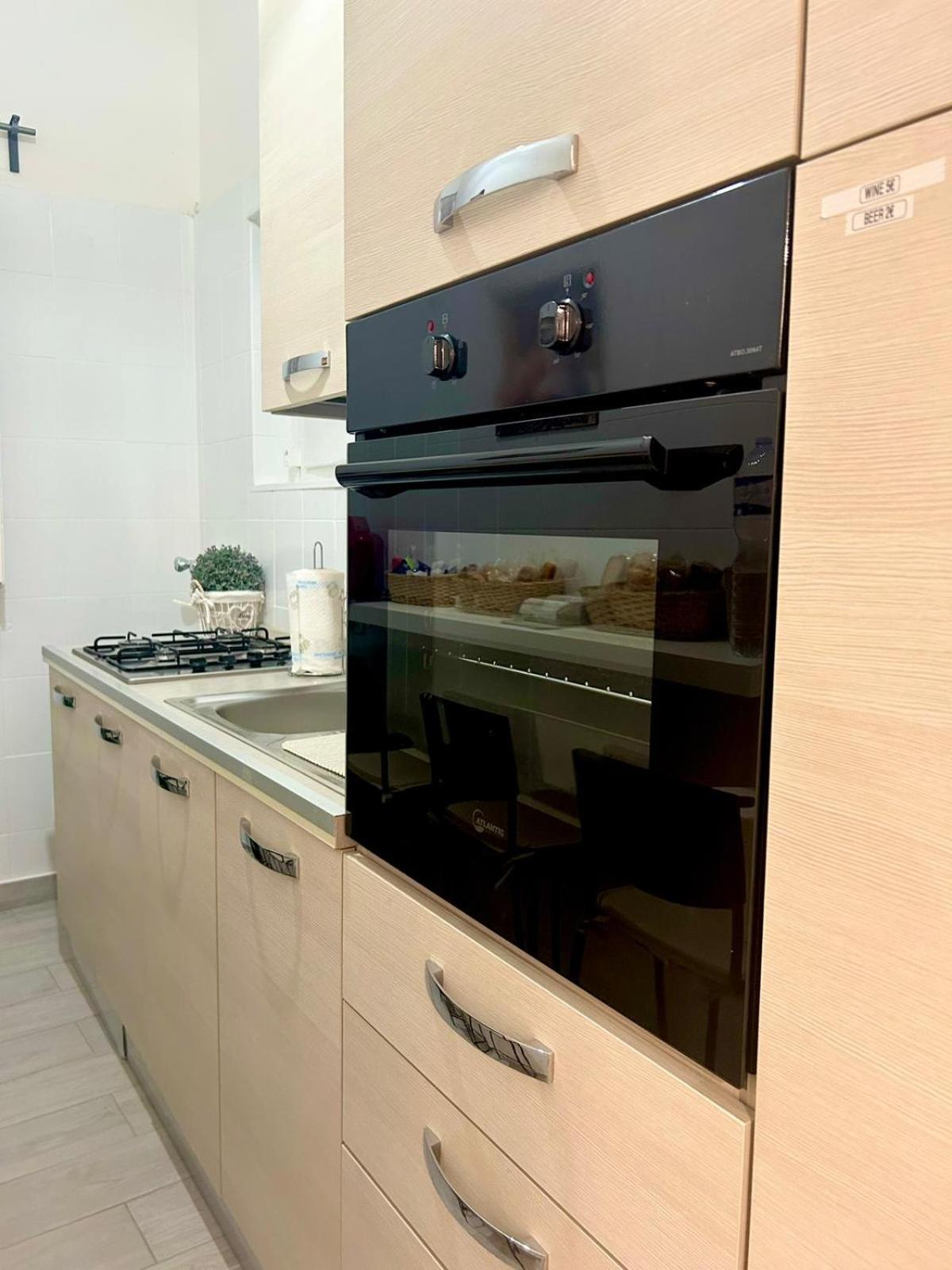 Apartments For Rent 卡塔尼亚 外观 照片
