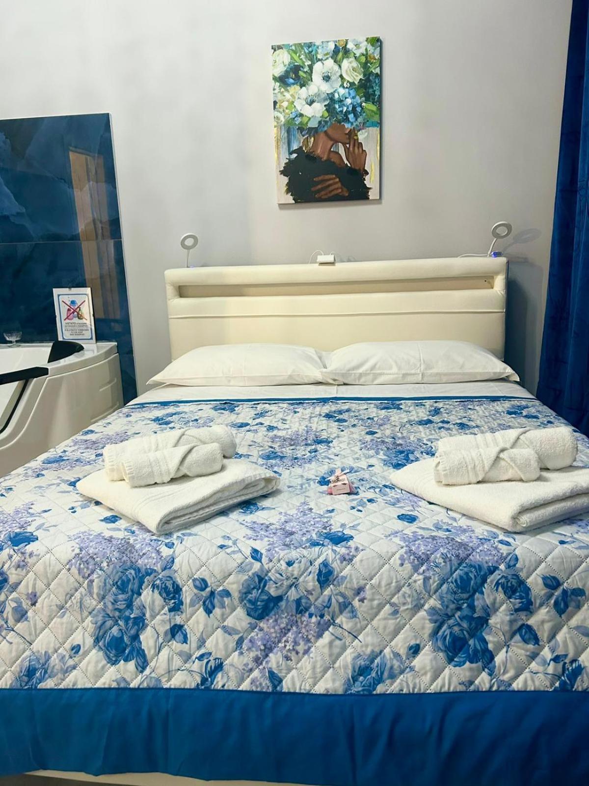 Apartments For Rent 卡塔尼亚 外观 照片